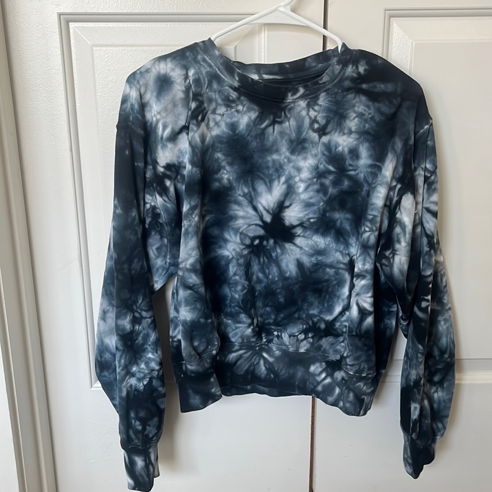 Blue Tye-Dye Sweatshirt